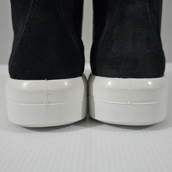 Ecco Soft 9 II Ankle Bootie Womens EU 42 Black Suede Sneaker Chelsea Platform - Picture 9 of 15